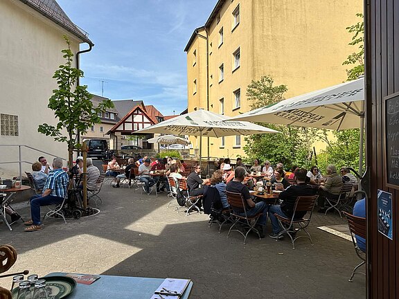 Biergarten_1.JPG  
